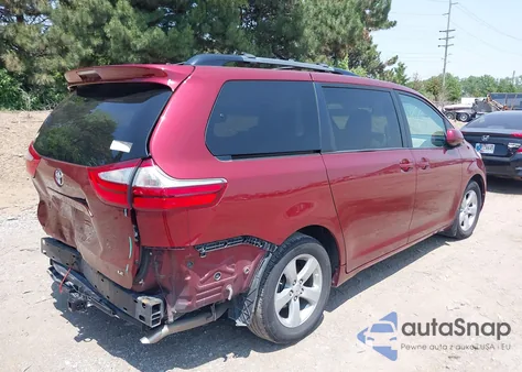 2016 Toyota Sienna Le 7 Passenger/Le 8 Passenger из США, поврежденный, VIN 5TDKK3DC5GS743477